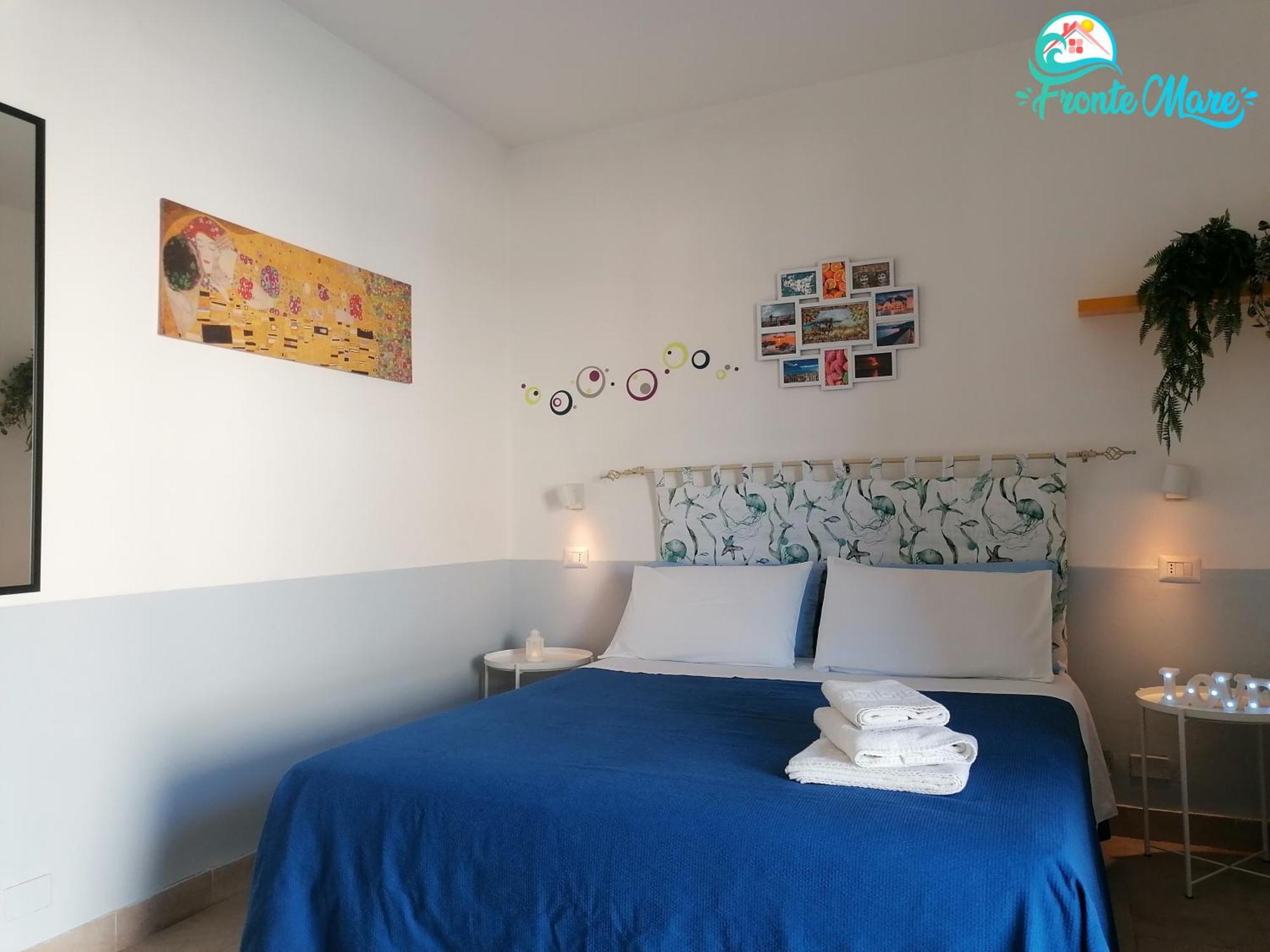 Casa Fronte Mare Vila Santa Teresa Di Riva Exterior foto